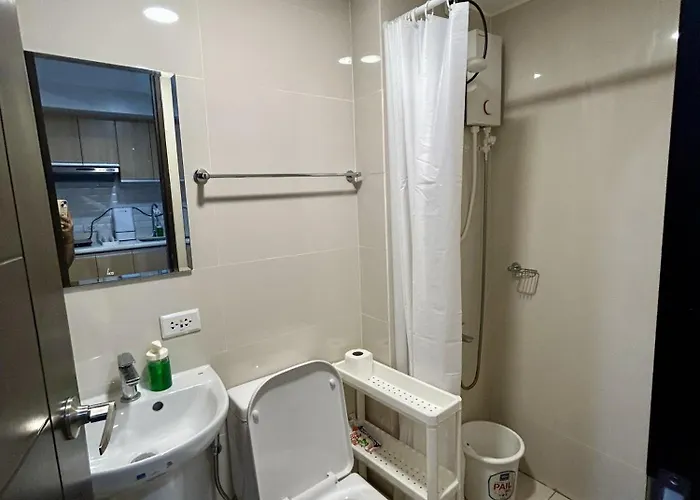 Dorm In Katipunan - Upper Bunk Bed Auberge de jeunesse
