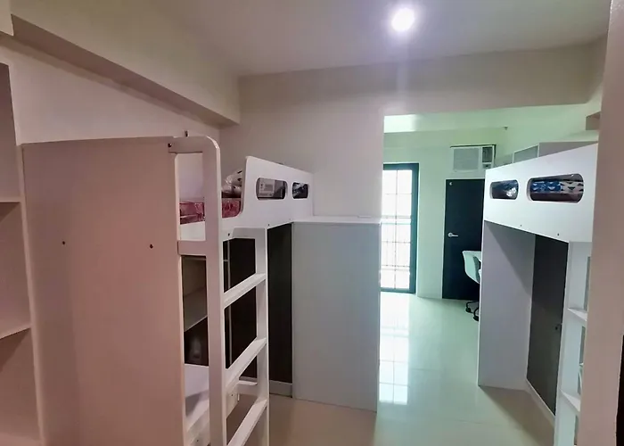 Dorm In Katipunan - Upper Bunk Bed *